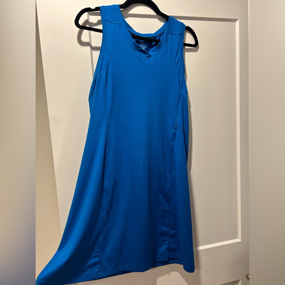 Arcteryx summer lightweight stretchy dress